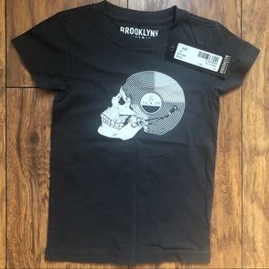 New Baby T-shirt size 2T Brooklyn Industries